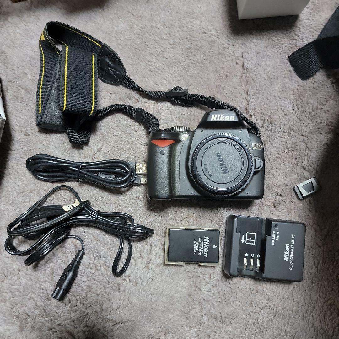 Nikon D60 デジタル一眼レフカメラ 本体