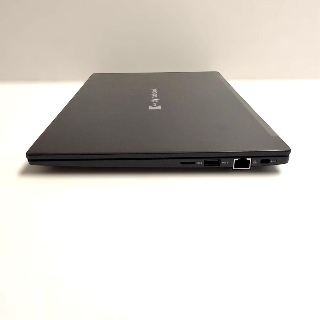 美品 dynabook G83/KV 2023年製 第12世代 バッテリー消耗少
