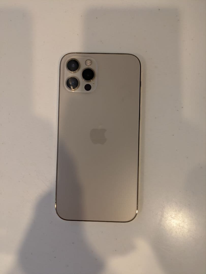 Apple iPhone 12 Pro ゴールド ケース付き