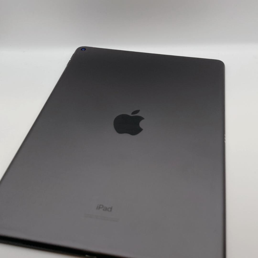 【極美品】 iPad Air 第3世代 256GB MUUQ2J/A 81%