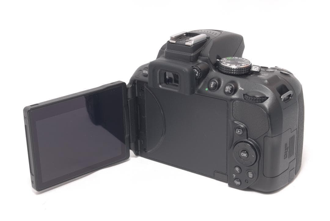 ⭐️スマホ転送OK⭐️Nikon D5300　ニコン　デジタル一眼レフ