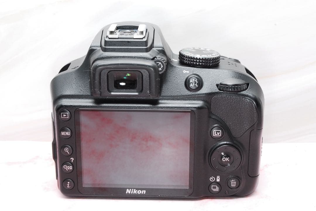 Nikon D3400★一眼レフカメラ★小型&軽量★超高画質