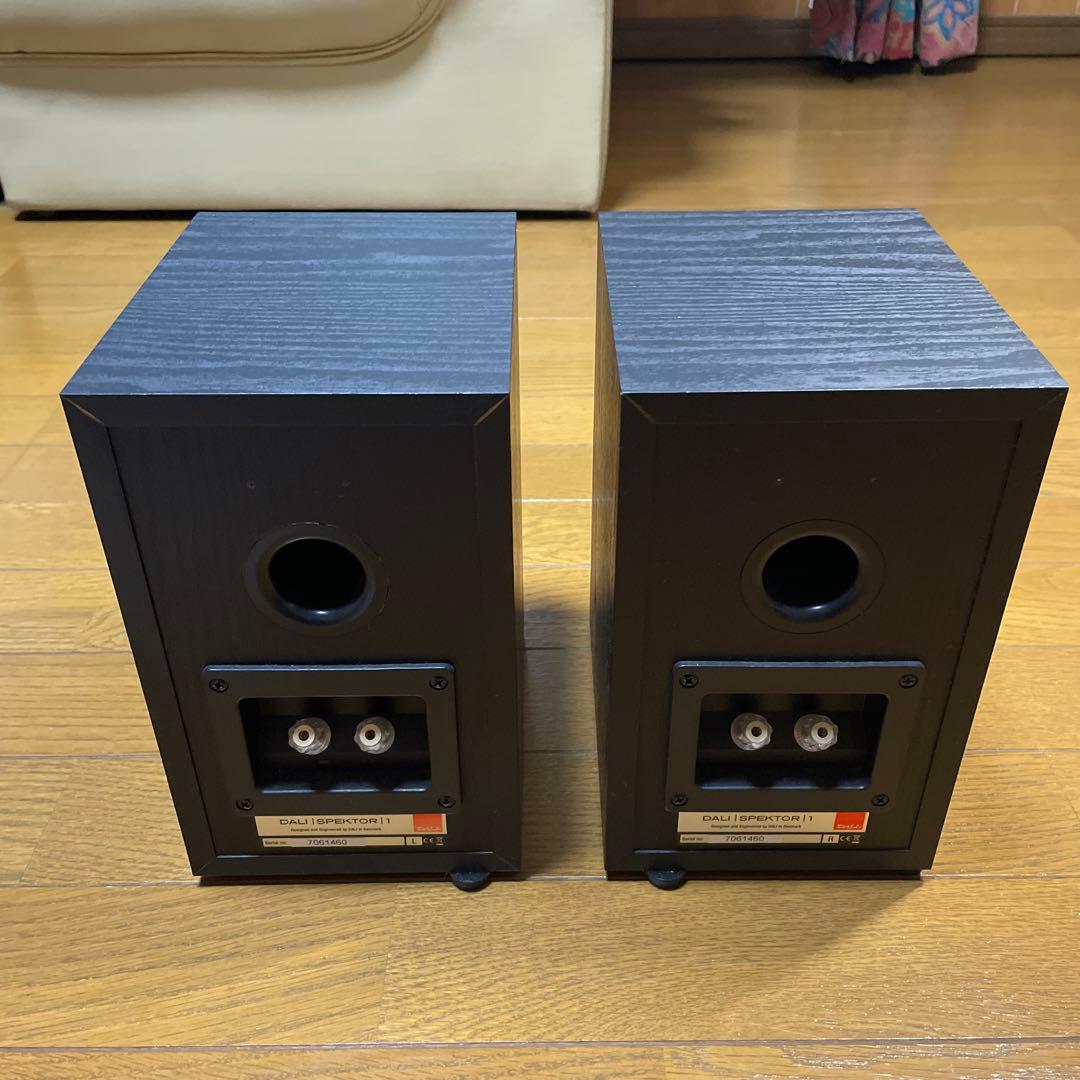 美品　DALI SPEKTOR 1 BLACK スピーカー