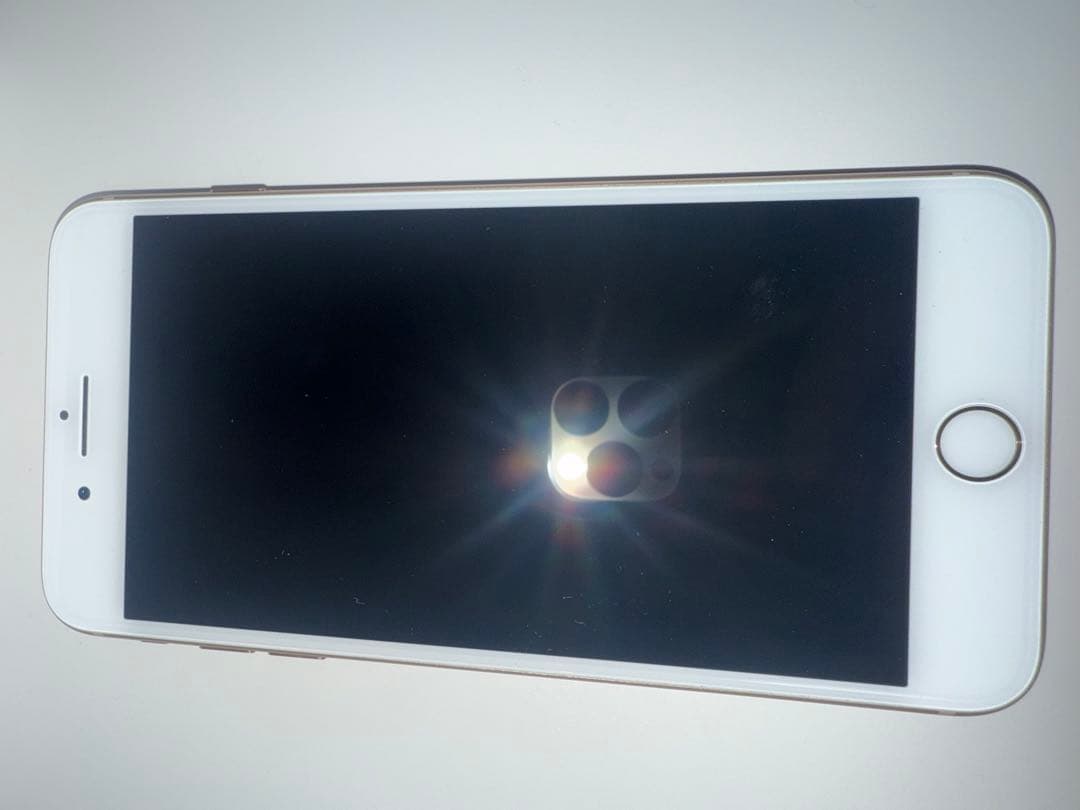 Apple iPhone 8 Plus 64GB美品