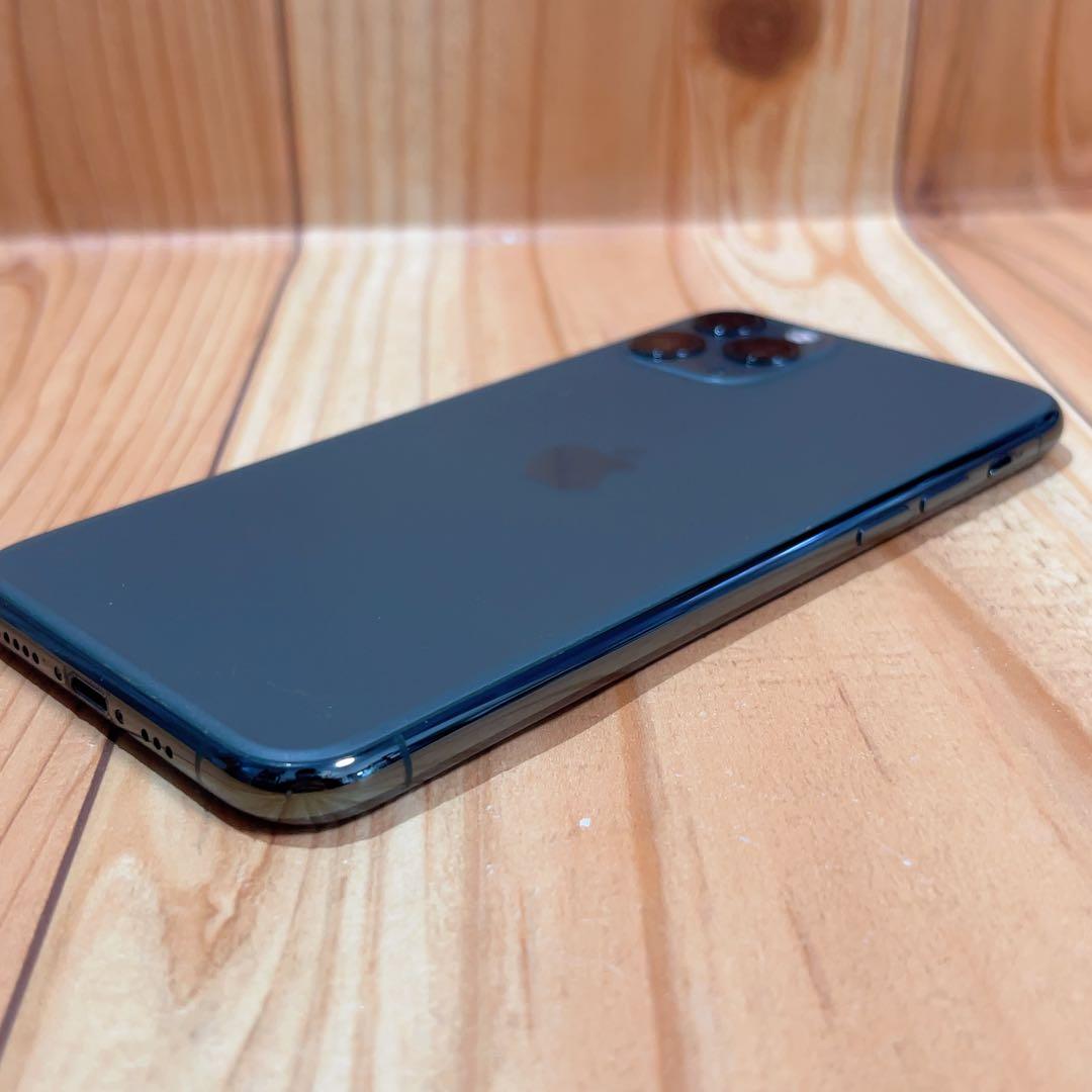 SIMフリー 本体 iPhone 11 Pro 256 GB 645 グリーン