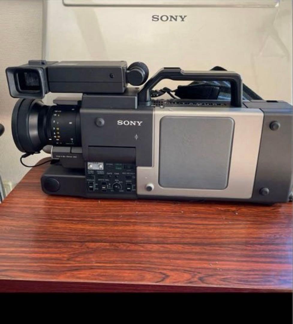 ビデオカメラ SONY CCD-V100