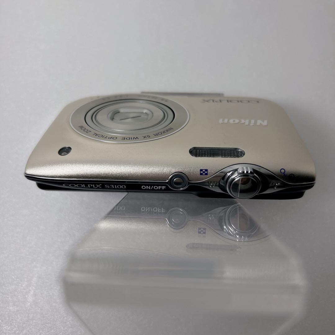 【極美品】ほぼ新品 ニコン NIKON COOLPIX S3100