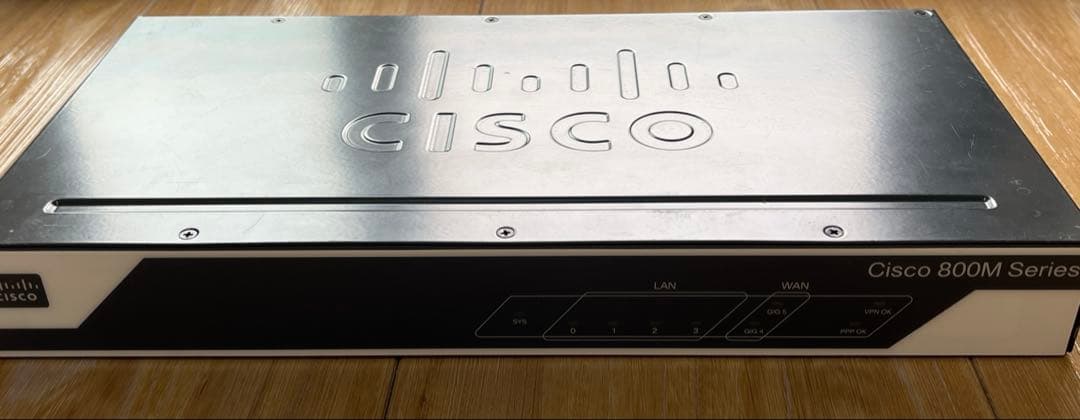 Cisco 800Mシリーズ 有線LANルーター