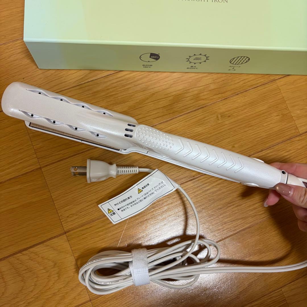 KINUJO絹女 ストレートアイロン ホワイト LM-125