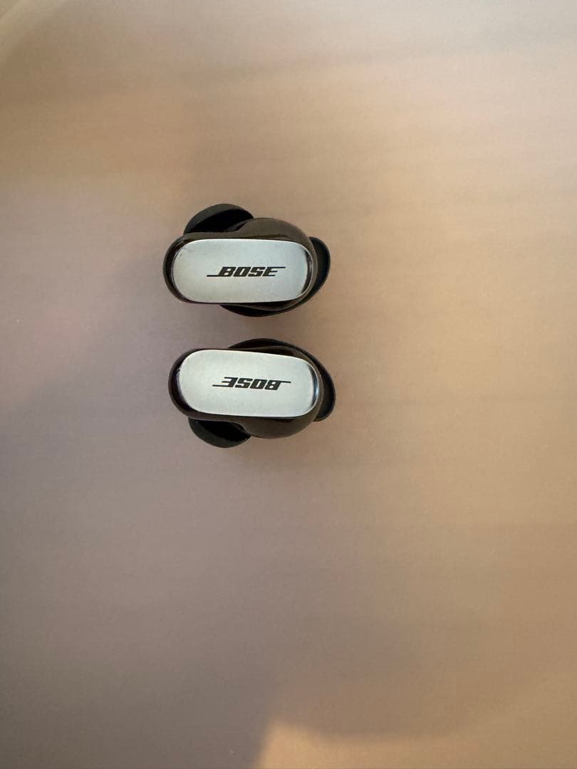 ⭐️【即決のみ値引き交渉可！】 BOSE ワイヤレスイヤホン ケース付き