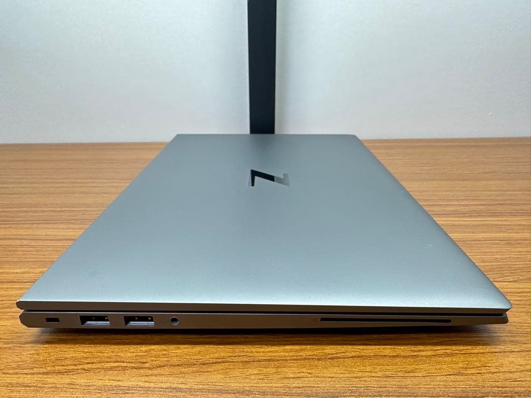 Windowsノート本体 2.HP Zbook 14 FireflyG8 i7-1165G7 16/512