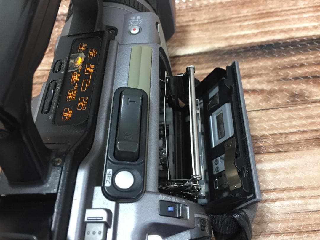 通電OK　訳ありジャンク　SONY　DCR-VX2100