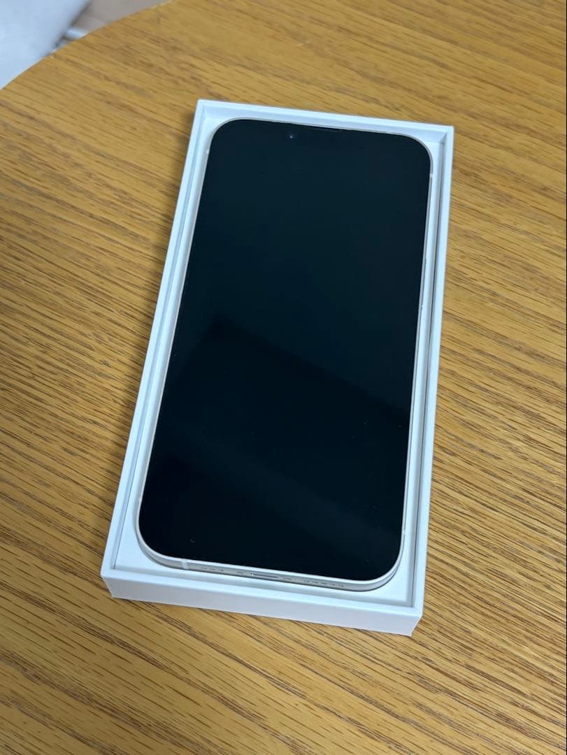 Apple iPhone 14 本体 ホワイト