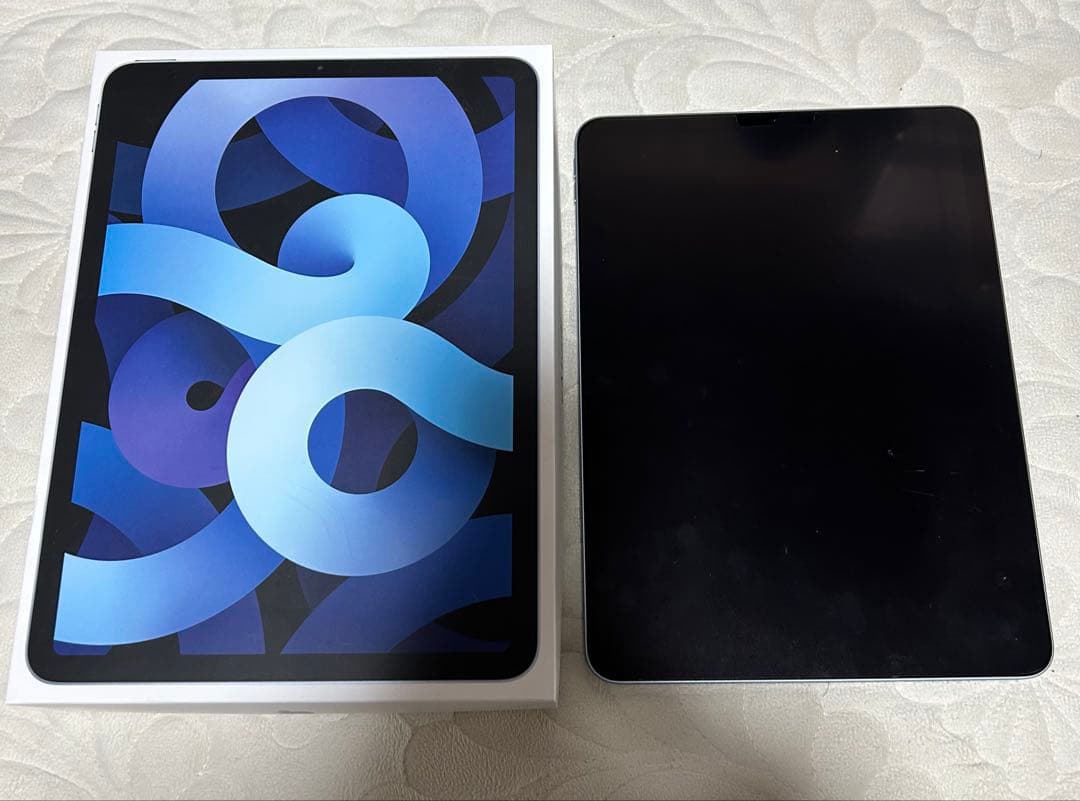 Apple iPad Air (第4世代) ブルーWi-Fiモデル