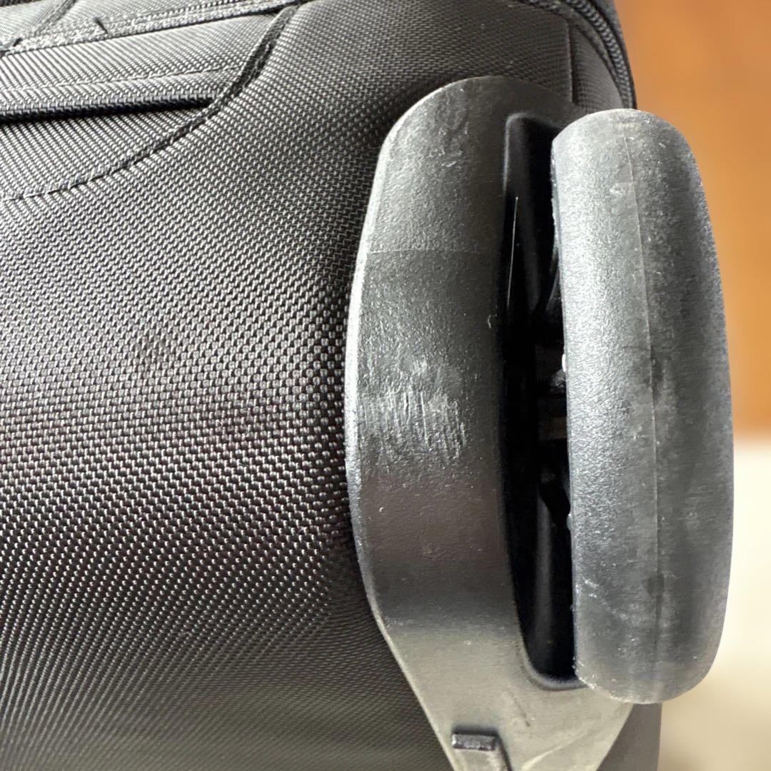TUMI エクスパンダブルキャリーケース　機内持ち込み可