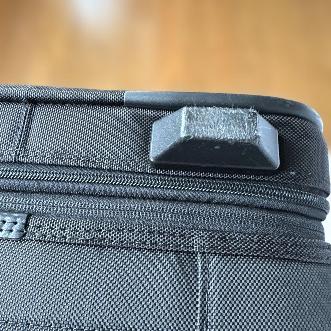 TUMI エクスパンダブルキャリーケース　機内持ち込み可
