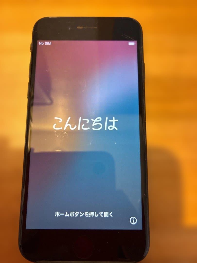 Apple iPhone SE 第三世代64GB
