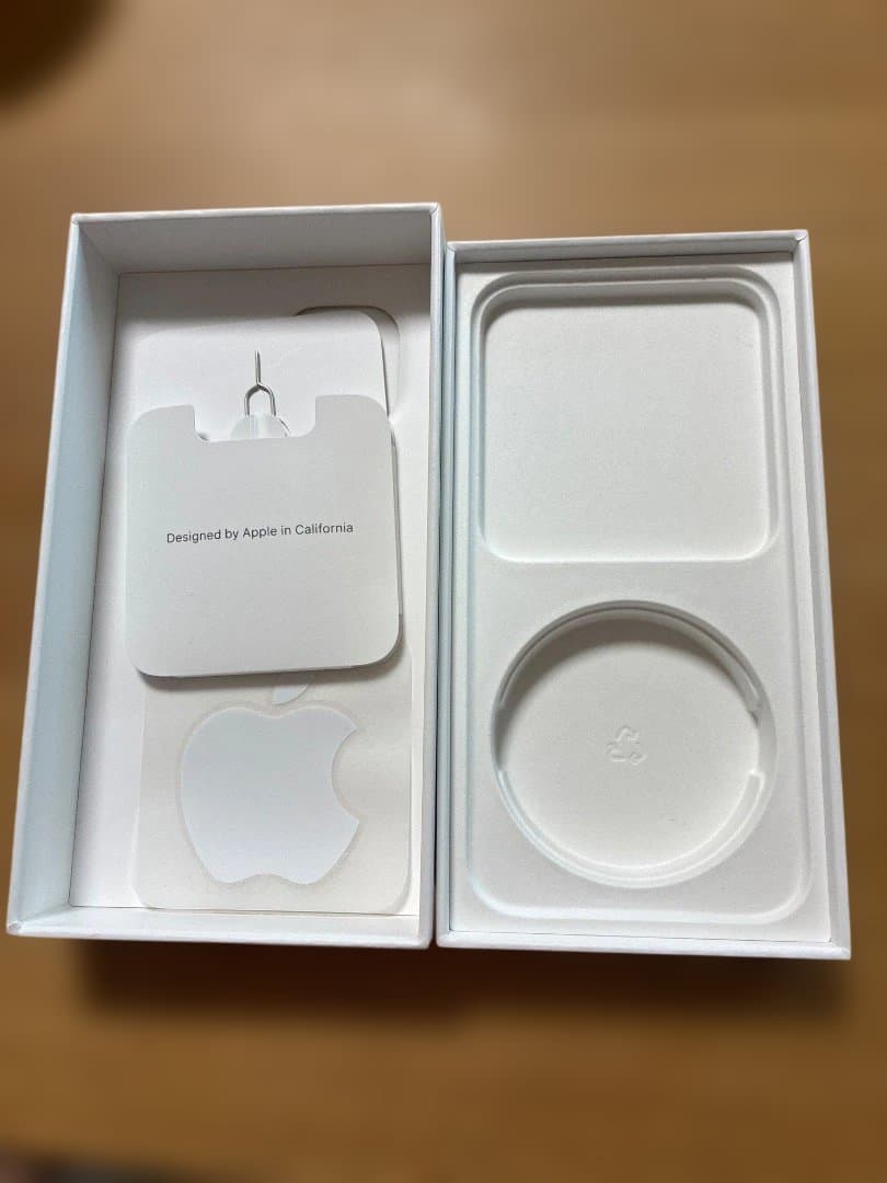 Apple iPhone SE 第三世代64GB