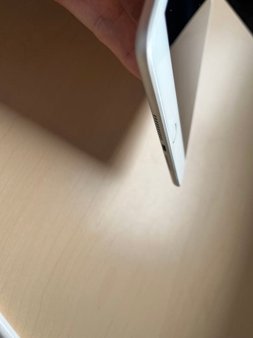 【美品】Apple iPad mini シルバー