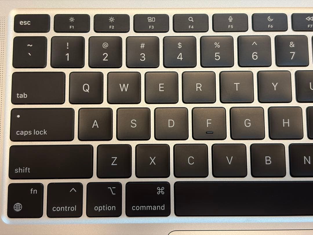 M1 MacBook Air US配列 1TB メモリ16GB 8コアGPU