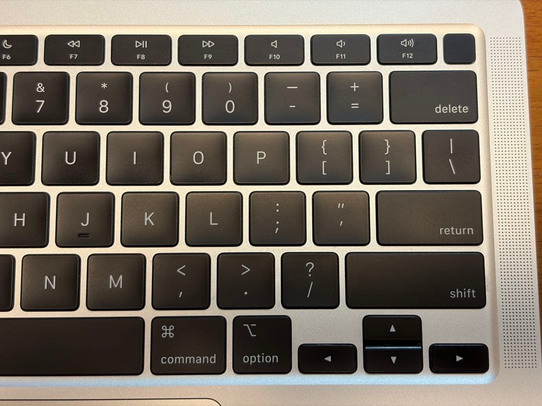 M1 MacBook Air US配列 1TB メモリ16GB 8コアGPU