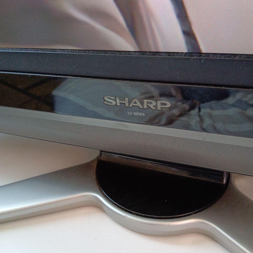 シャープ　液晶テレビ　32型 綺麗に映ります。