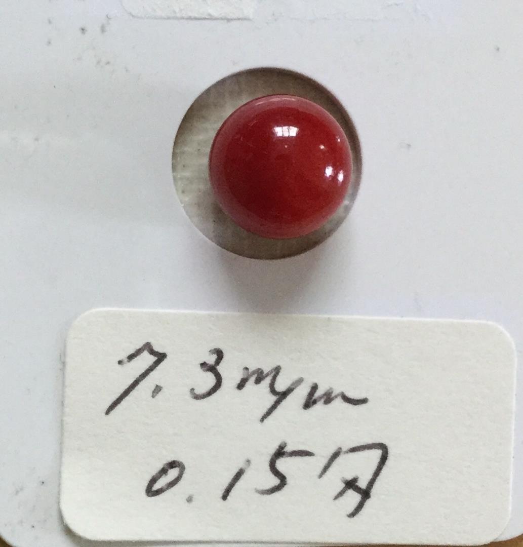 天然血赤珊瑚 サンゴ コーラル ルース 丸玉　片穴7.3mm