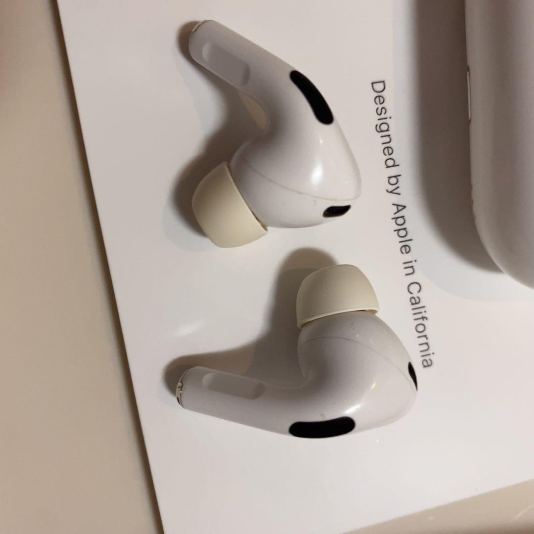 AirPods Pro 本体 充電ケーブル付　第2世代（Lightning）