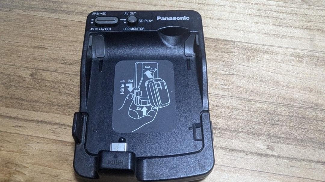 E22M Panasonic SV-AV30 SDマルチカメラ
