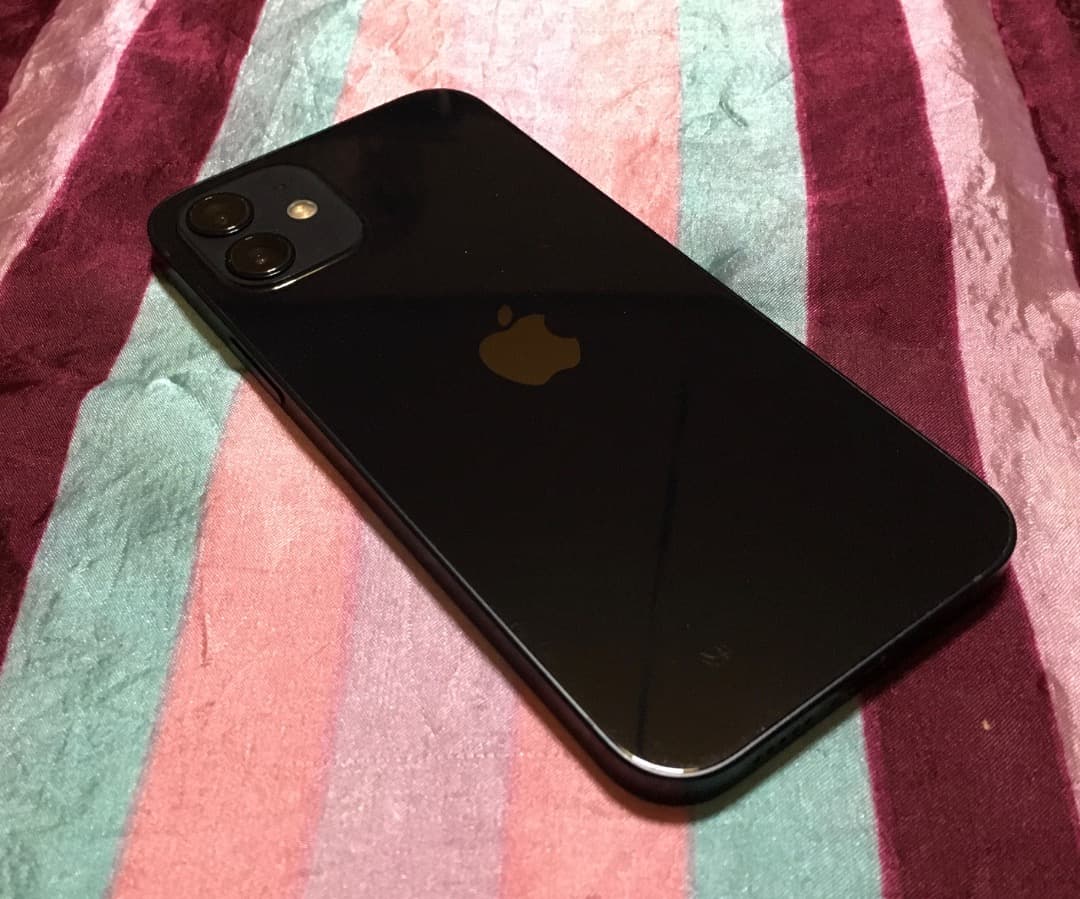 Apple iPhone12 128GB Black SIMフリー ケース付属