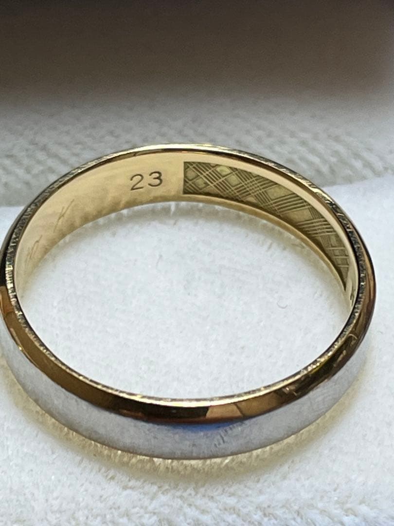Burberry ペアリング 専用ケース付き　　結婚指輪　K18 Pt1000