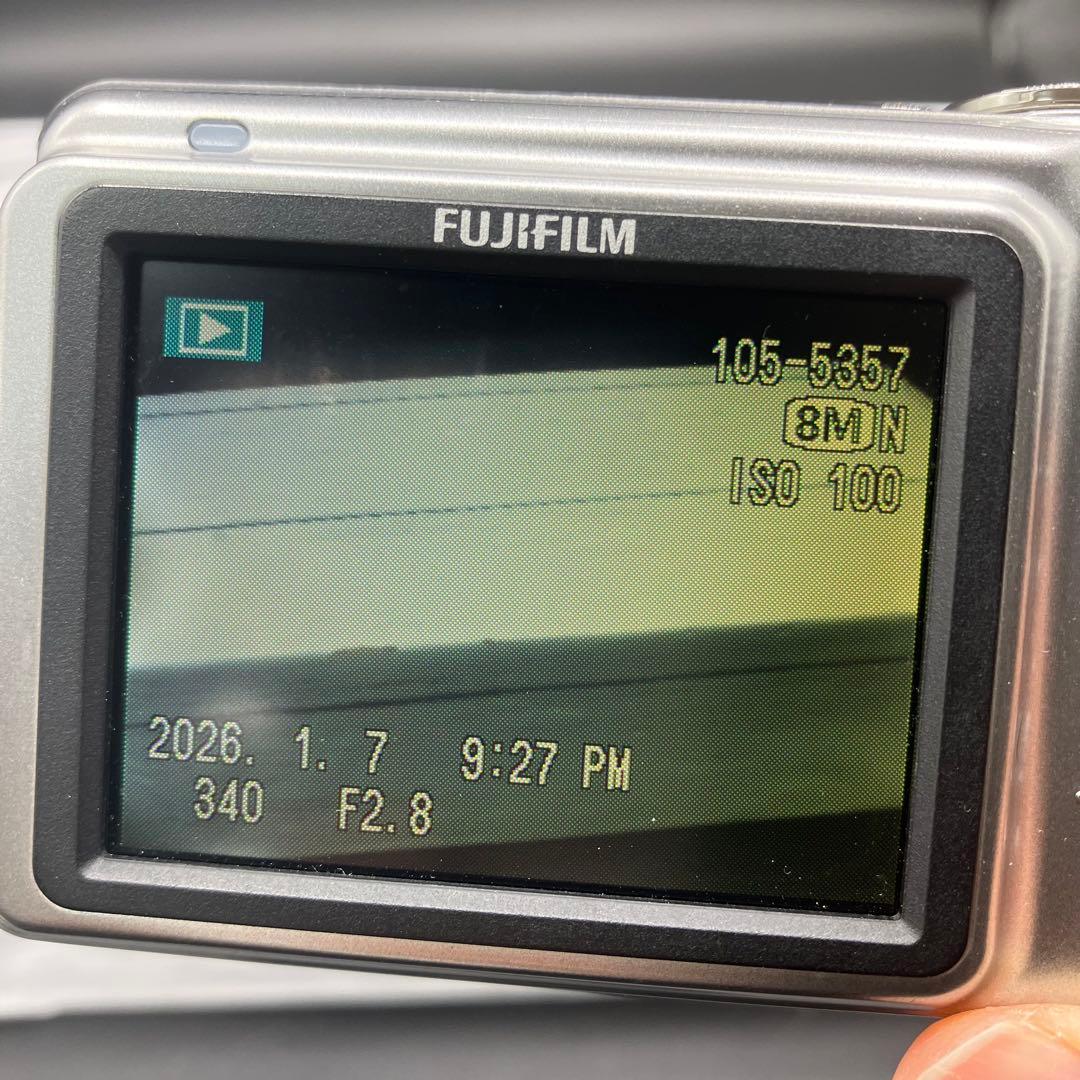 【動作品】FUJIFILM FinePix A800 8.3メガピクセル　レトロ