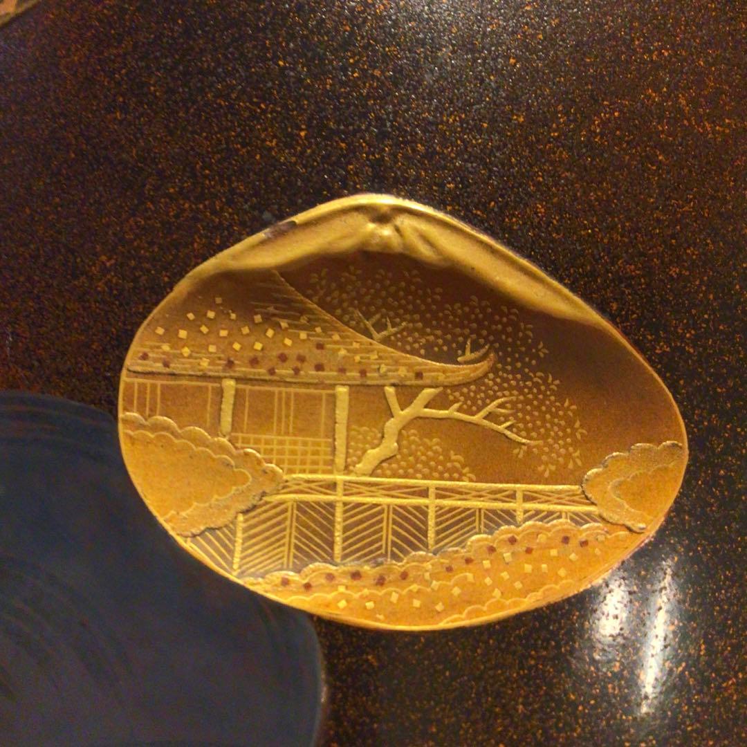 《特別出品》木製漆器　大名道具　総梨地火鉢　金沢蒔絵　貝合わせ紋様