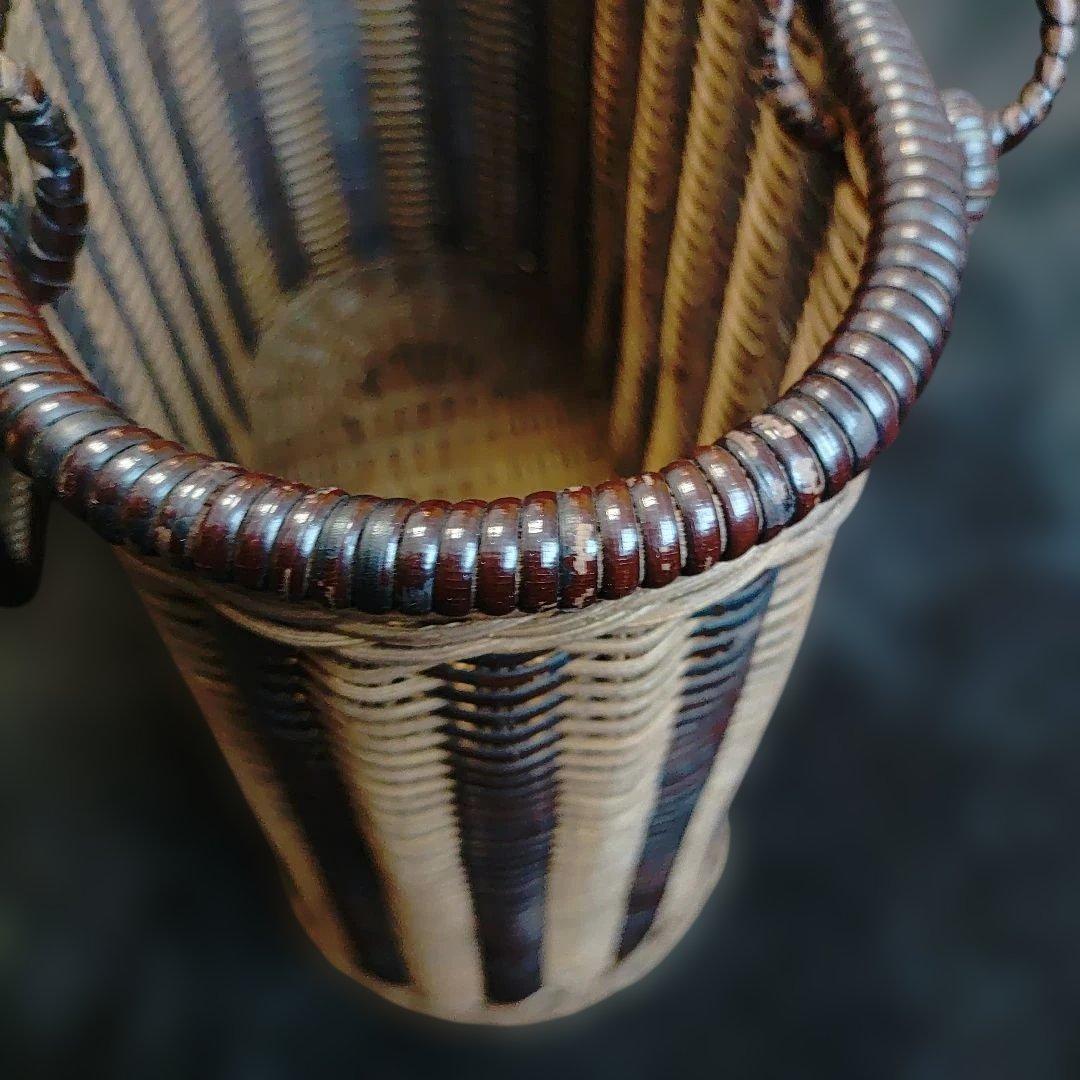 籐のかご（茶染め）