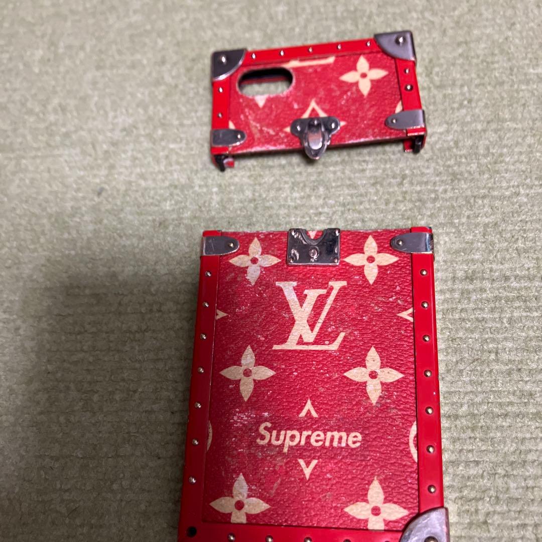 LouisVuittonSupremeシュプリームアイトランクiPhoneケース