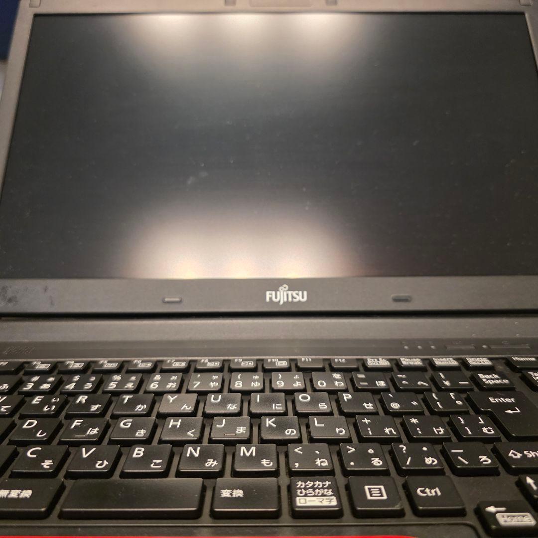 富士通　LIFEBOOK A574/M FMVA1000F