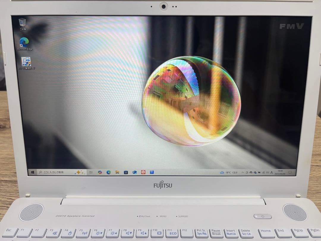 LIFEBOOK AH51/C3 ホワイト ノートPC 充電アダプター付