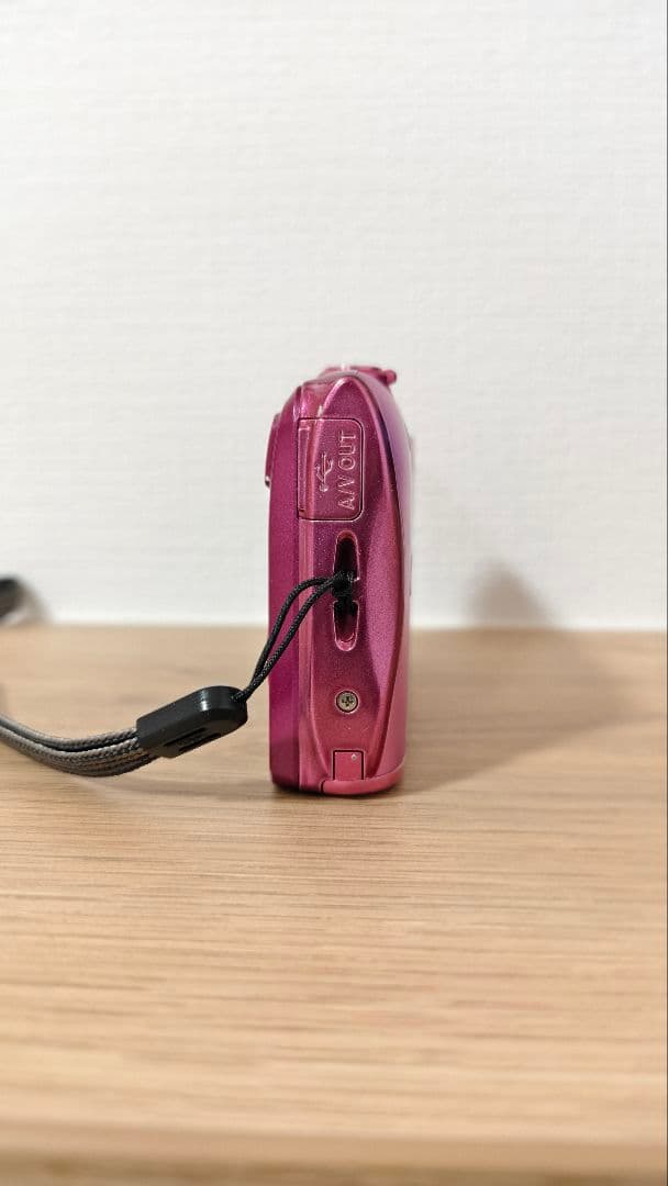 【週末値下げ】【動作確認済み】Nikon COOLPIX S3700 ピンク