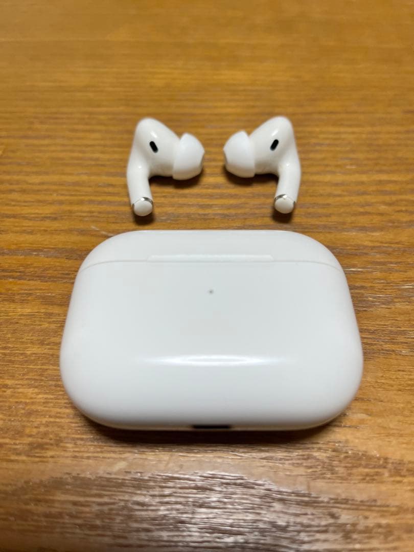 Apple AirPods Pro 本体及び充電ケース、箱マニュアル完備