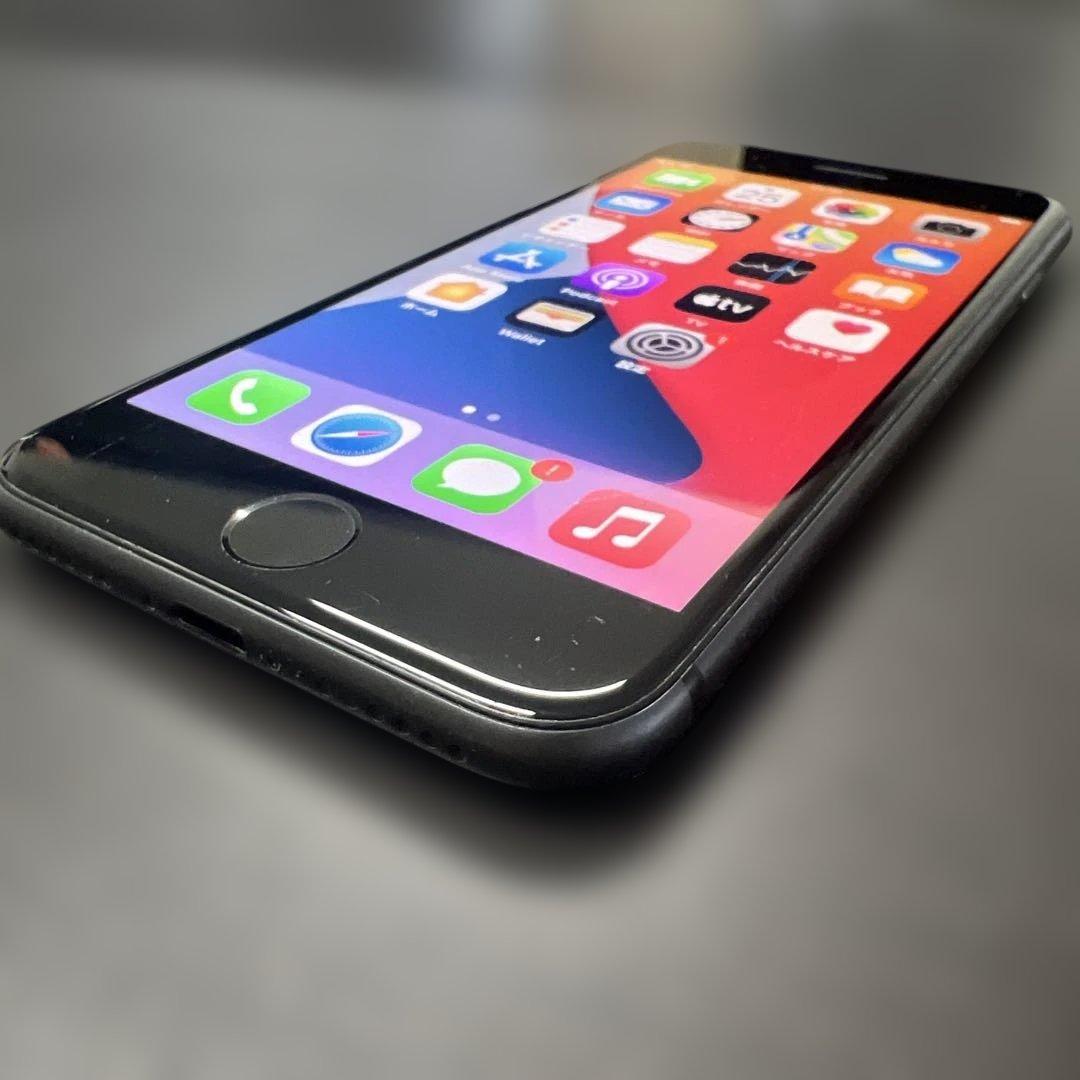 iphone8 64GB バッテリー82% スペースグレイ