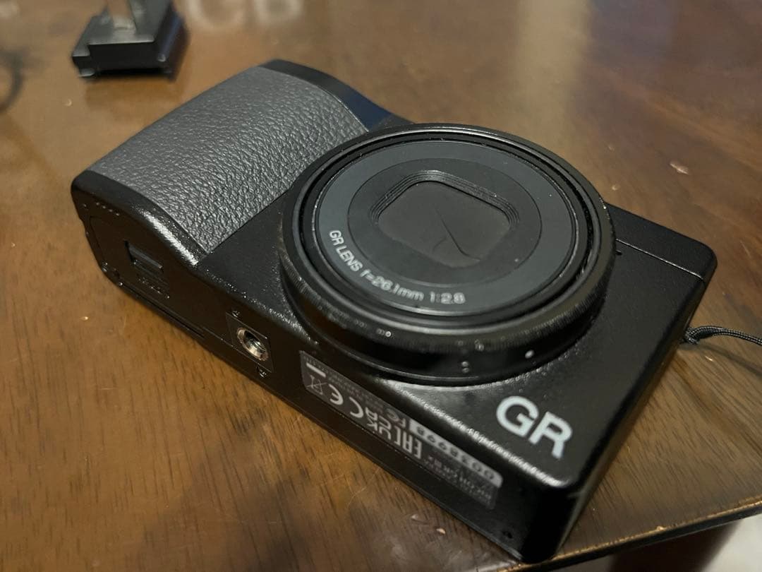 RICOH GR IIIx コンデジ
