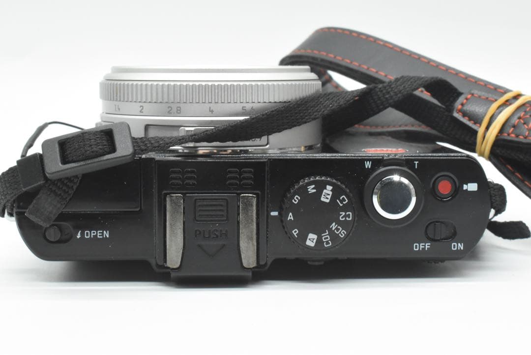 ◼️ほぼ新品◼️ ライカ LEICA D-LUX6 カメラ