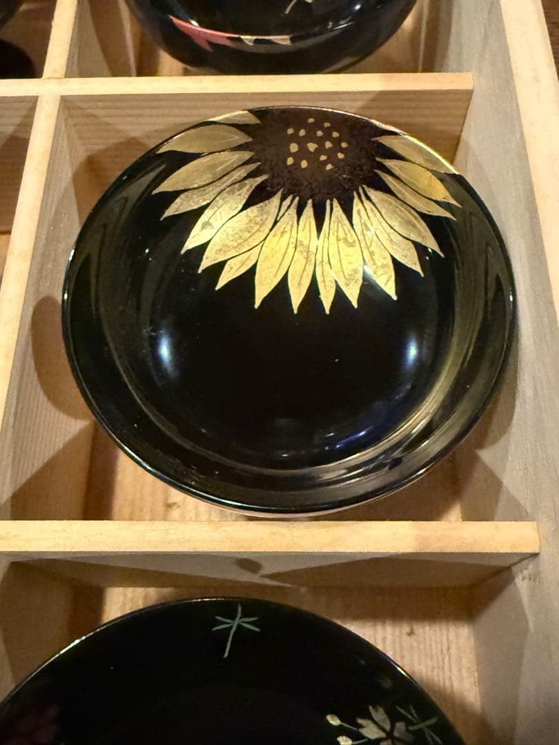 象彦　十二ヶ月冷酒杯　木箱付き