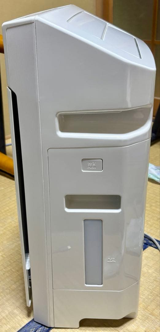 Panasonic 加湿空気清浄機 F-VXU55-W ～25畳2021年製