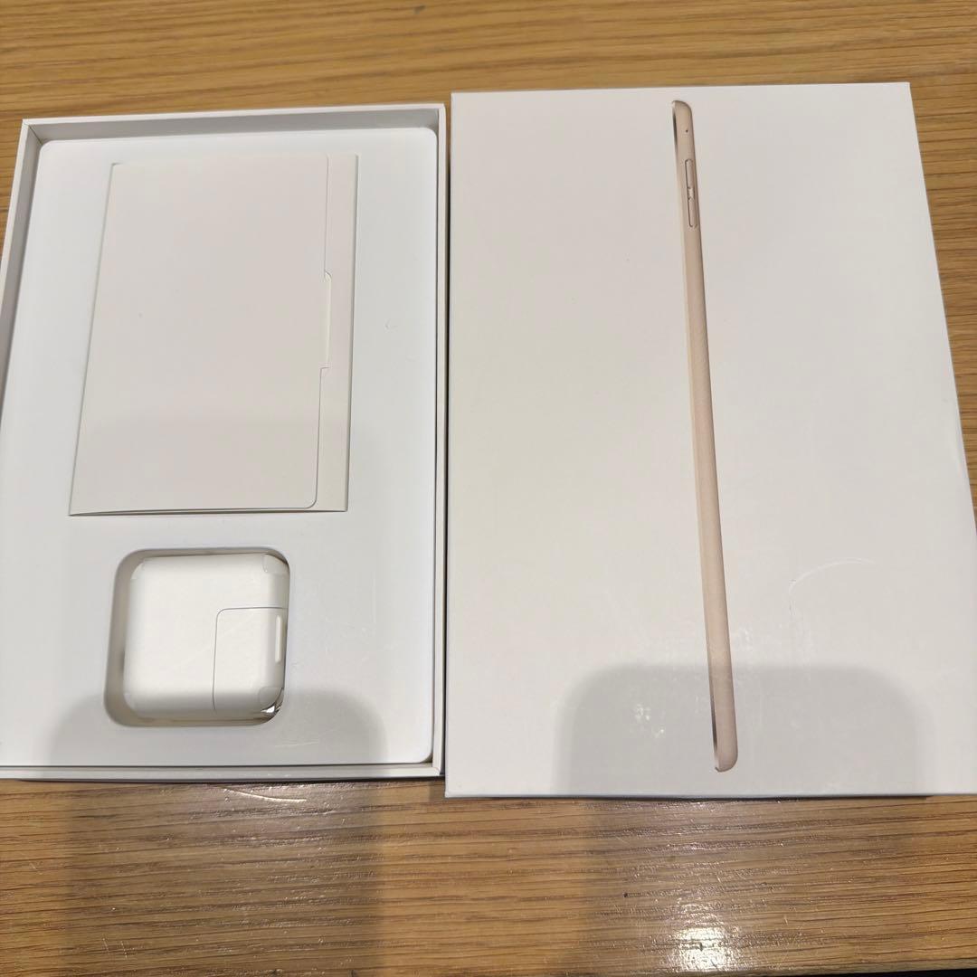 iPad mini4 64GB WiFi＋Cellular Gold