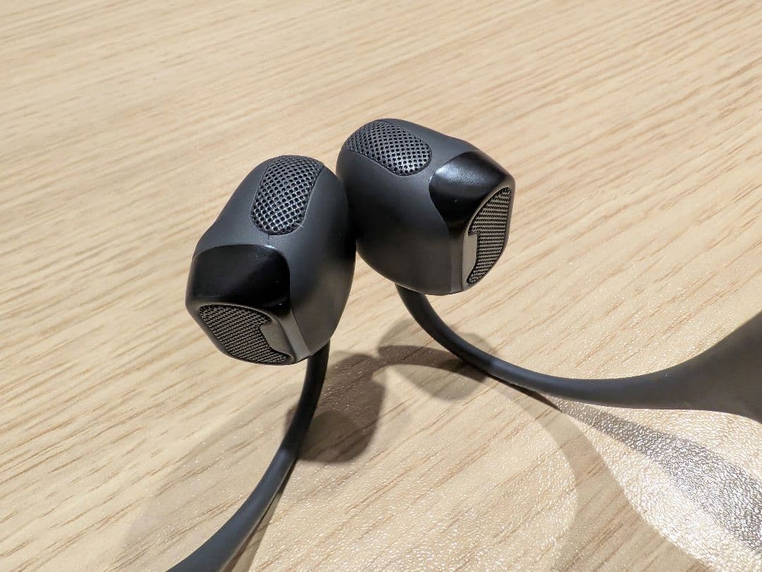 美品 SHOKZ OPENRUN PRO 2 [ Mini ] 骨伝導イヤホン