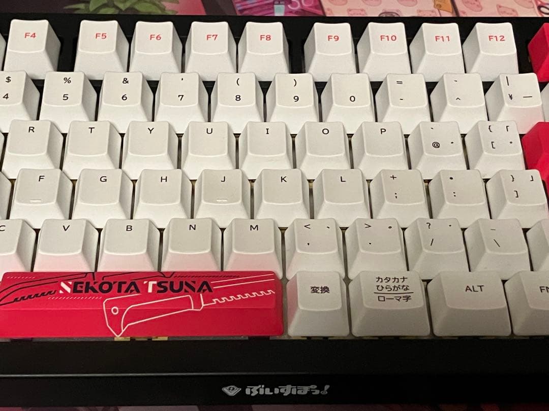 ぶいすぽキーボード　猫汰つなver 美品