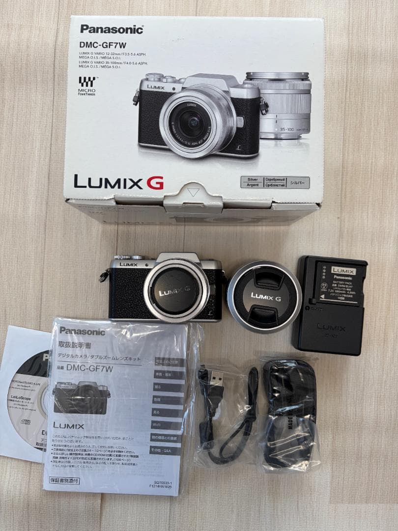 【極美品】LUMIX DMC-GF7W ダブルレンズキット シャッター2331回