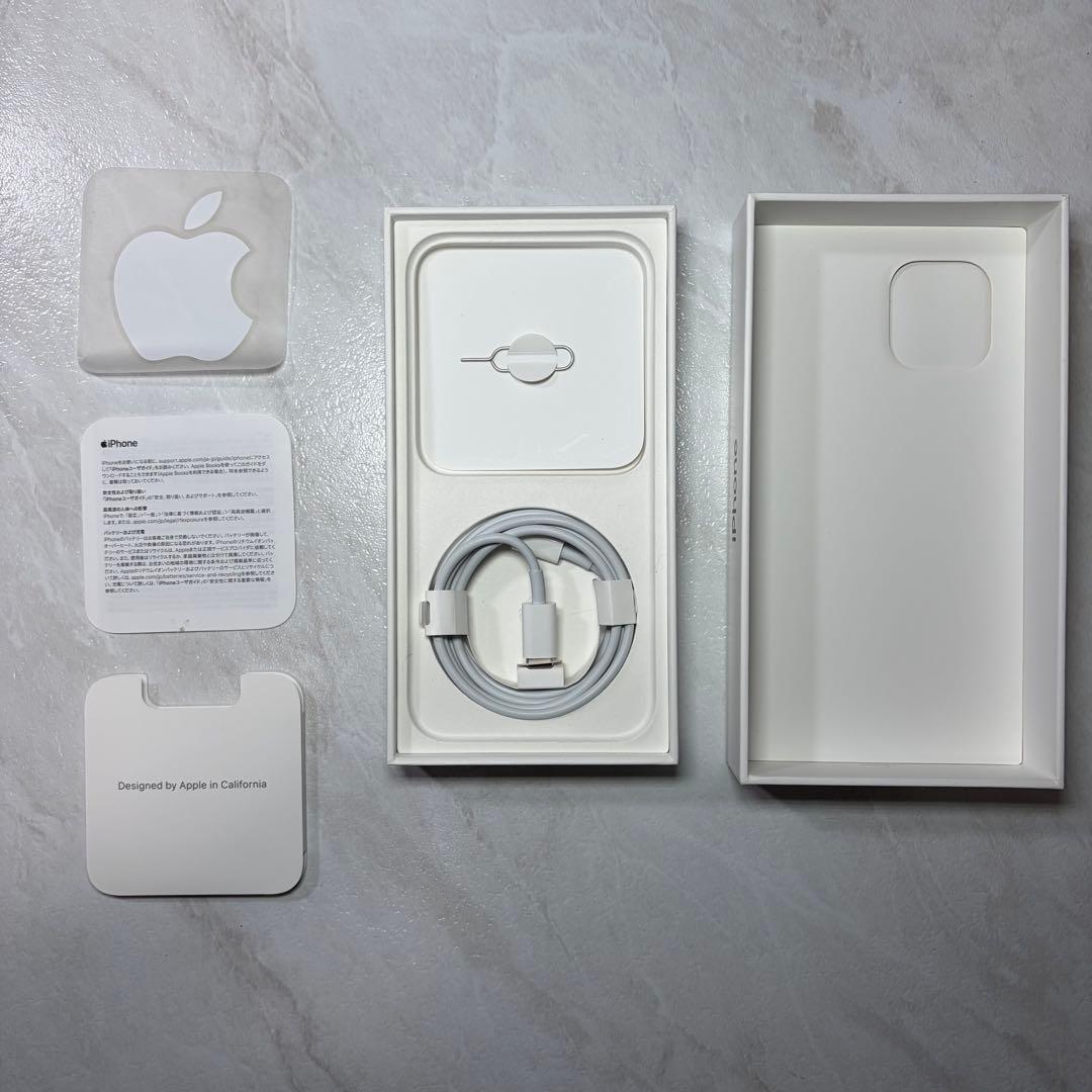 美品 iPhone12 64GB ブラック SIMフリー 箱付き 最大容量82%