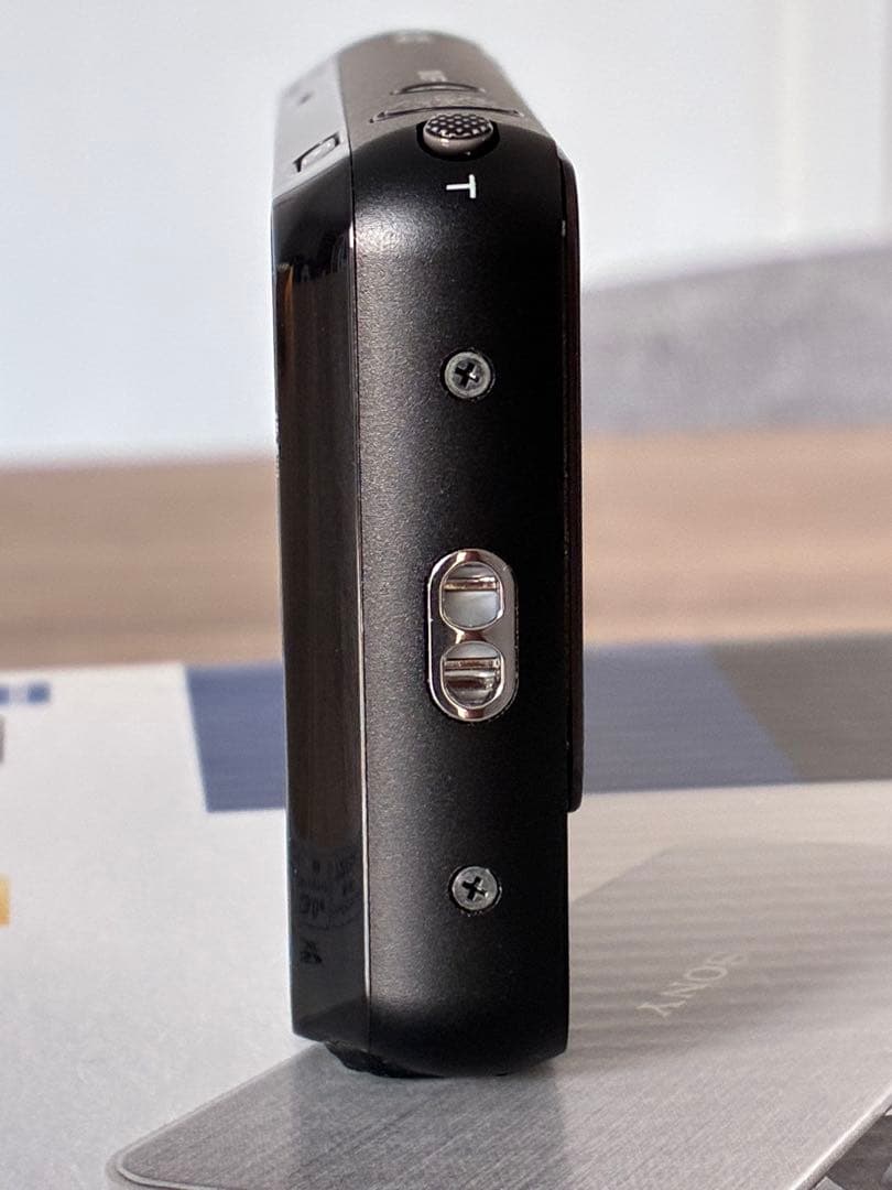 【箱付き】Sony Cyber-shot DSC-T99 14.1MP ブラック